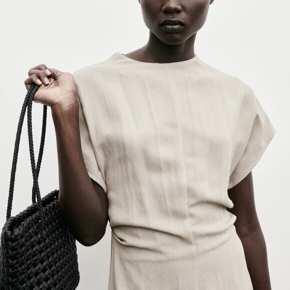 H&M Tapered-waist Dress in Beige - Picture 3 of 6